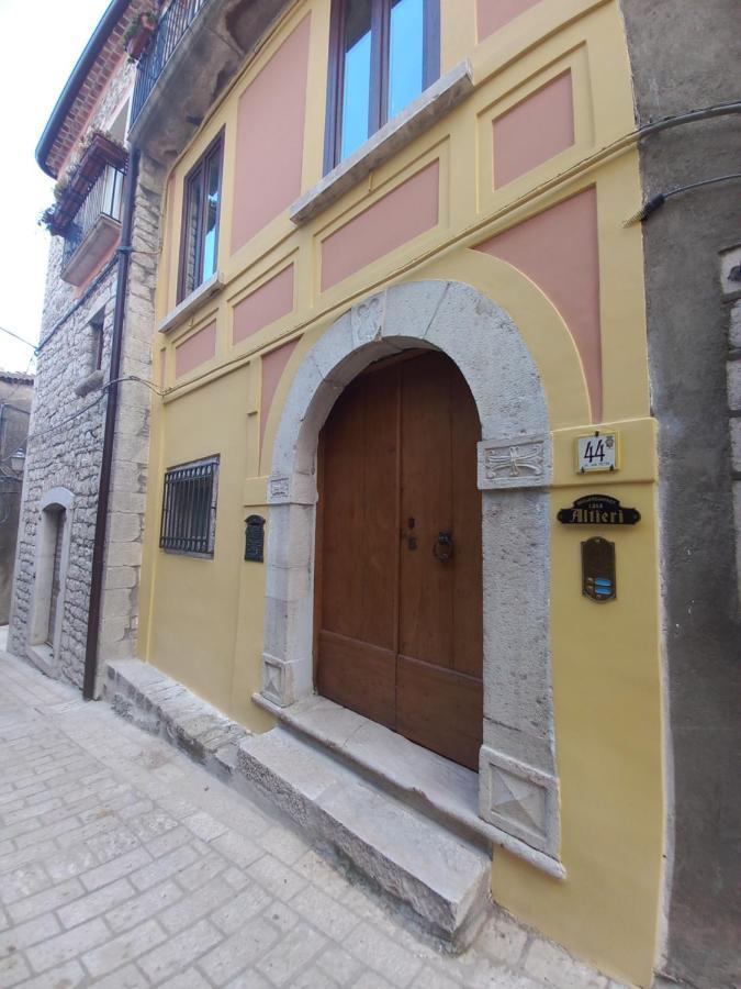 Casa Altieri Bed & Breakfast Cusano Mutri Bagian luar foto