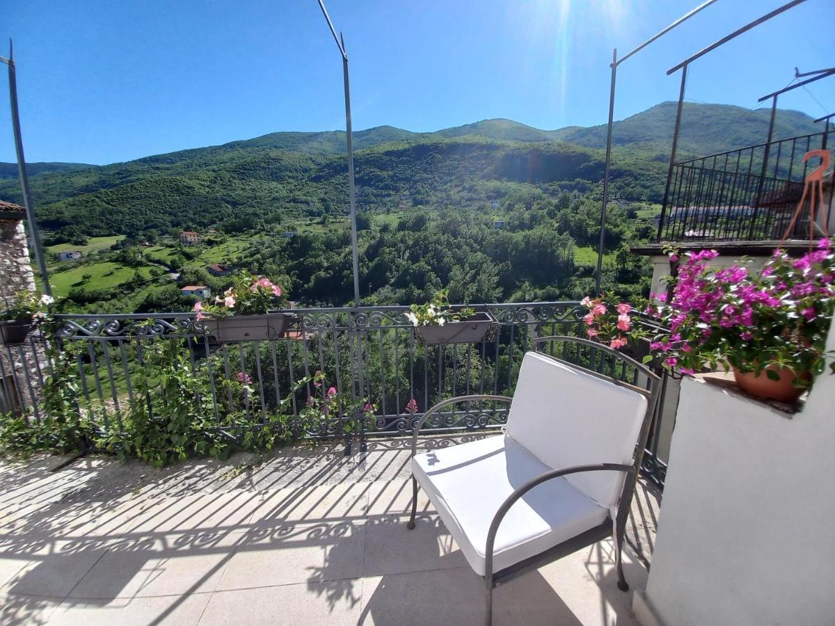 Casa Altieri Bed & Breakfast Cusano Mutri Bagian luar foto